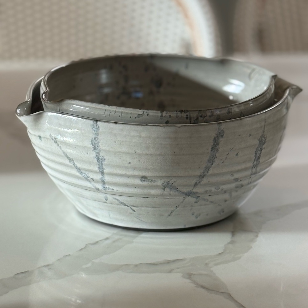 Large Elegant Gray Ceramic Bowls